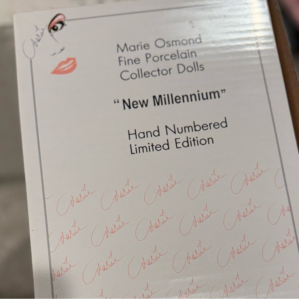 Marie Osmond fine porcelain‎ collector doll “ new millennium” NWT